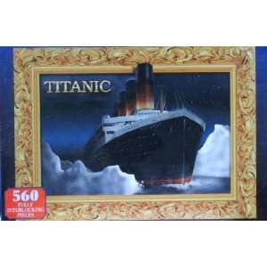  R.M.S. Titanic 560 Piece Puzzle Toys & Games