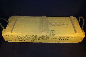   Crate 105mm 2 Cartridges Smoke WP HOWITZER M2A1 M2A2 M103 M137  