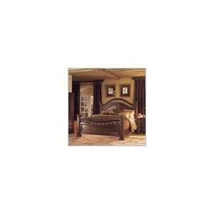  Wynwood Granada Queen Mansion Bed in Cordillera Pine
