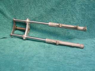 This listing is for one (1) BMW /6 SERIES FRONT END/ FRONT FORK ASSY 