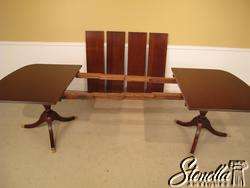 19350 /2598 HENKEL HARRIS Mahogany Dining Room Table and Chairs Set 