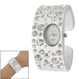   Woman Rhinestone Accent White Alloy Cuff Bracelet Wristwatch Jewelry