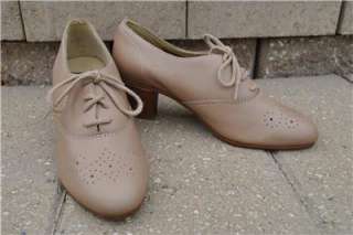 Vintage Granny Brogue Shoes Heeled Oxford Lace Up Size 5.5  