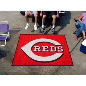   Cincinnati Reds Indoor/Outdoor Tailgater Floor Mat 72