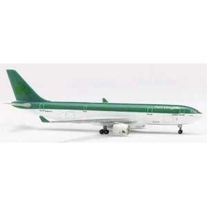   Trading HE560634 Herpa Aer Lingus A330 200 1/400 Toys & Games