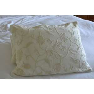   Pillow Floral Vine White on White Cotton Duck (20X36)