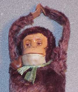 Vintage Toy Wind Up Circus Monkey T N JAPAN 46778  