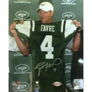  Brett favre holding New York Jets Jersey 8x10 Sports 