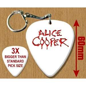  Alice Cooper BIG Guitar Pick Keyring Musical Instruments