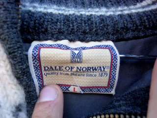 Dale of Norway wind stopper gore tex pullover size L mens in good 