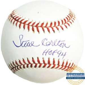  Steve Carlton HOF Autographed Baseball