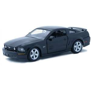  1/24 06 Mustang GT Coupe Toys & Games