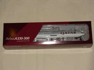 Hogan Wings 1200 Qatar Airbus A330 300 with gears & stand free 