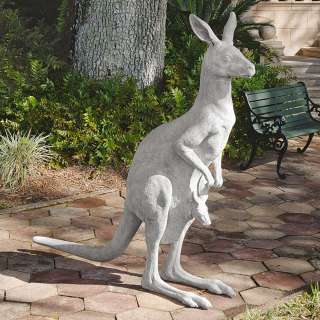   Garden Wildlife Statue Sculpture Figurine   Australian Kangaroo  