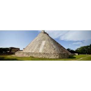  Pyramid of the Magician, Uxmal, UNESCO World Heritage Site, Yucatan 