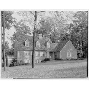   on Boxwood Lane, Rye, New York. Entrance facade 1954