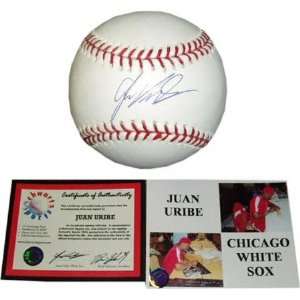  Juan Uribe Autographed Baseball