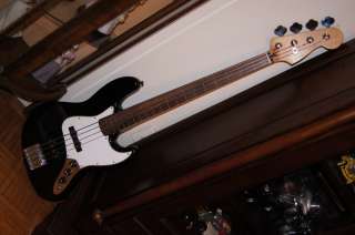 1997 Fender Fretless Jazz Bass  