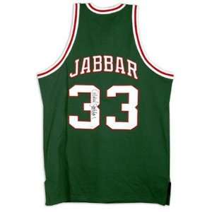  Kareem Abdul Jabbar Milwaukee Bucks Autographed Throwback 