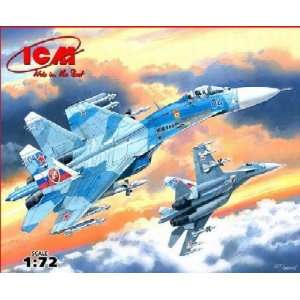  ICM 1/72 Su27 Russian Fighter Kit Toys & Games