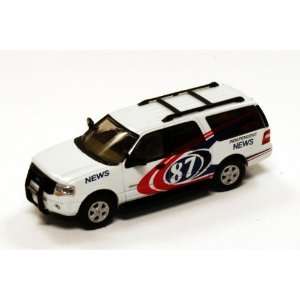   River Point Station HO (1/87) Ford Expedition   TV NEWS Toys & Games