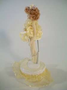 Exquisite Ballerina Porcelain Doll Music Box A Time for Us Yellow 