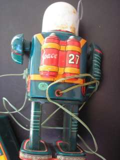 Old Vintage Spaceman Robot Battery Operated Toy  