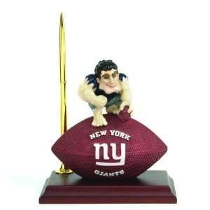  6.5 NFL New York Giants Football Clock and Pen Office 