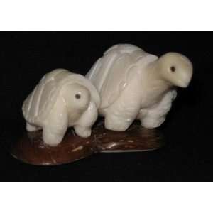  Ivory Turtle & Baby Tagua Nut Figurine Carving, 3.2 x 2 x 
