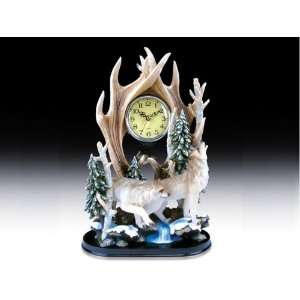  Brown Wolf Clock