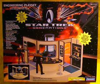 Star Trek ENGINEERING Playset  Playmates Ship  MIB  