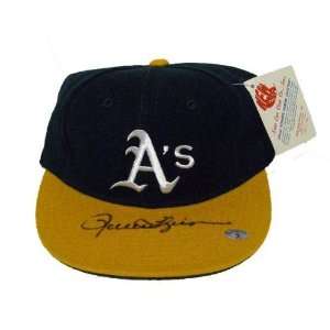  Rollie Fingers Autographed Vintage Oakland As Baseball 