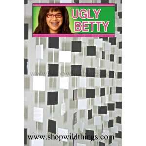   Curtain   On Hit Show Ugly Betty  