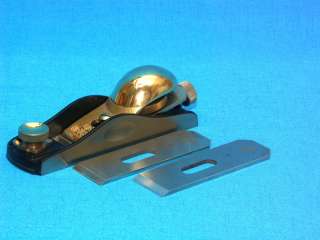 Lie Nielsen #60 1/2 Low Angle Block Plane with two extra blades  