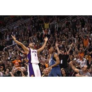 Minnesota Timberwolves v Phoenix Suns Jared Dudley and Wesley Johnson 