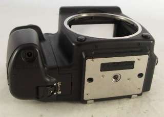 Contax 645 AF camra bo dy   with a MFS 2 focusing screen and front 