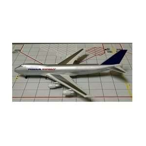  Phoenix Hifly Airbus 320 200 Model Airplane Toys & Games