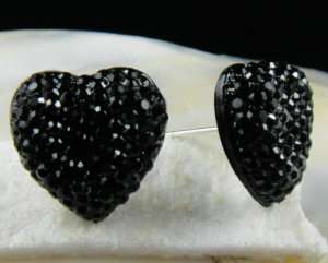 Black Diamante Cute Lovely Heart Vogue Stud Earring g55  
