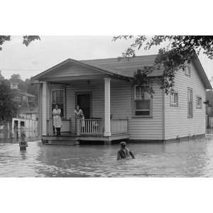  Children on porch of house surrounded by flood 1922 12 x 