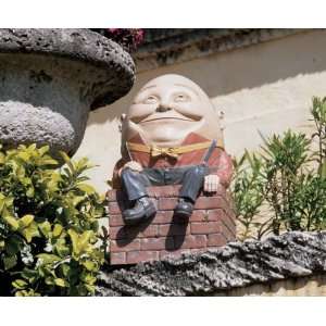 Humpty Dumpty English Statue