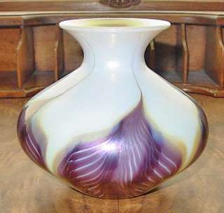 Signed LUNDBERG STUDIOS Violet Iris Saucer Glass Vase  