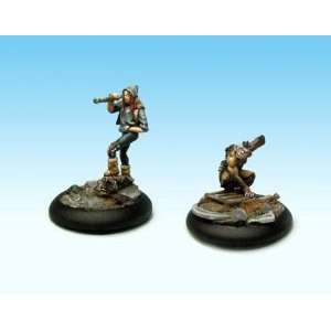  Eden 32mm   Convoy Gretchen & Luie Toys & Games