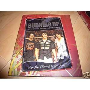  JONAS BROTHERS signed BURNING UP by all 3 W/PROOF +COA 