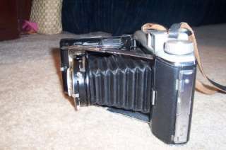 Vintage Kodak Tourist Camera Uses 620 Film  