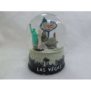  Las Vegas Snow Globe   Black and White