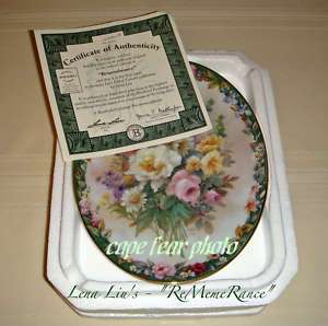Lena Liu Cameos REMEMBERANCE Floral Bouquet Plate  