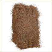cubic foot Bale of All Natural Southern Pine Needle Straw Mulch 