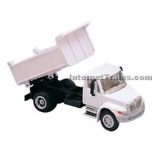   International 4300 2 Axle Low Bed Dump Truck   White Toys & Games