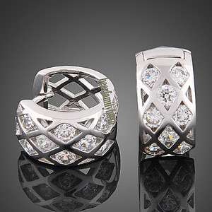 18k white gold GP SWAROVSKI crystal earrings studs E62  