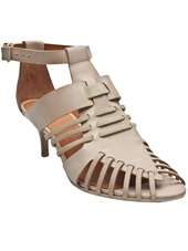 Womens designer fashion   from Hu’s Shoes   farfetch 